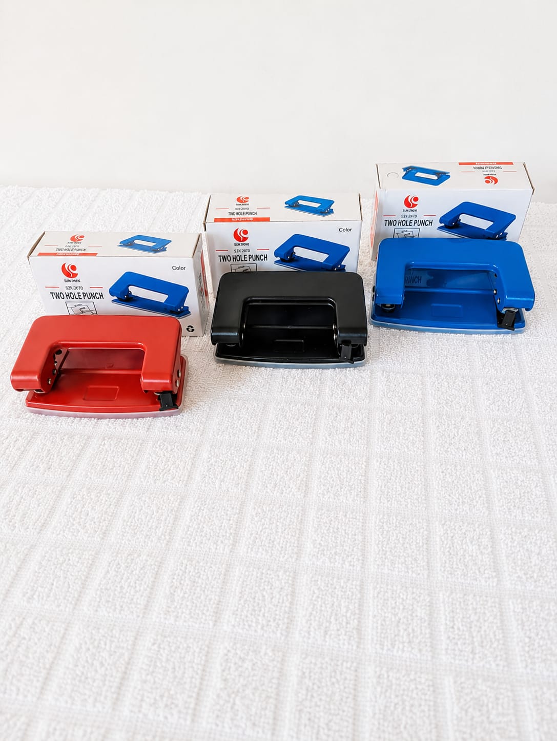 Hole Punchers PUNCHER 1 - Veerya Holdings